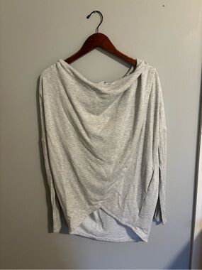 Athleta Light Gray Top